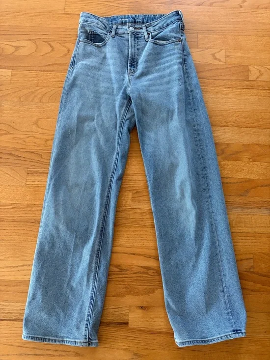 Old Navy Women’s Wide Leg Light Blue Jeans - Picture 1 of 4
